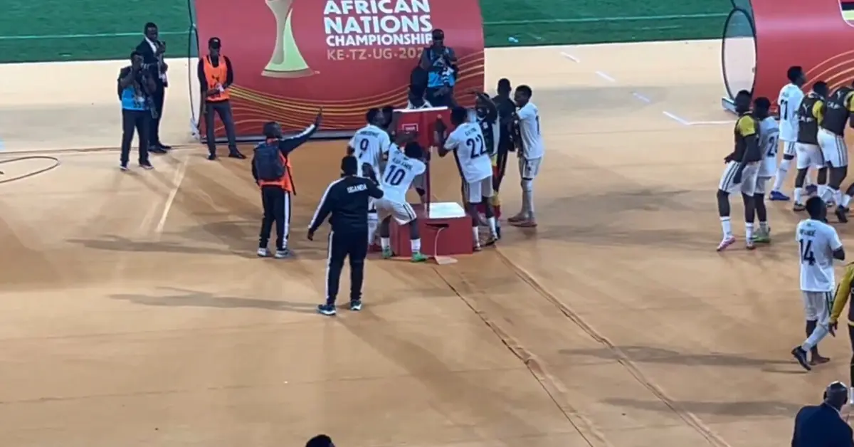 Imagem de contexto do artigo Uganda avança no CHAN com penálti tardio e agradece ao VAR com beijos