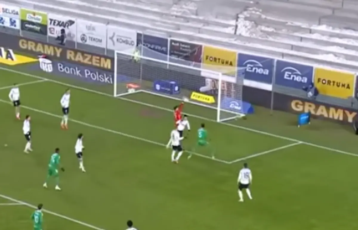 Imagem de contexto do artigo Légia Varsóvia sofreu três golos e Kovacevic não ficou bem na fotografia