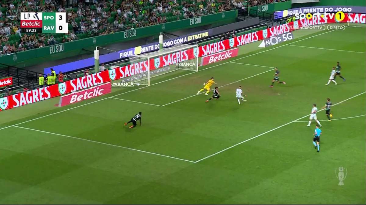 Imagem de contexto do artigo Rio Ave reduz contra o Sporting com golo de Clayton. Ora veja