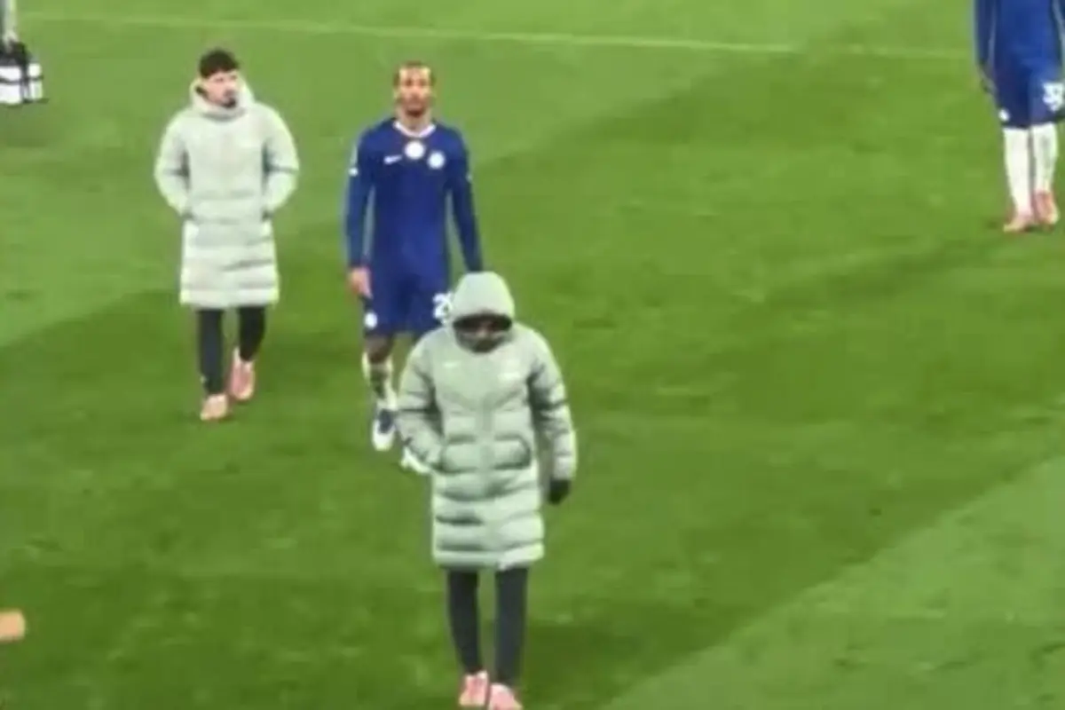 Imagem de contexto do artigo Adeptos do United visam Garnacho: "Quem é aquela p*** gananciosa?"