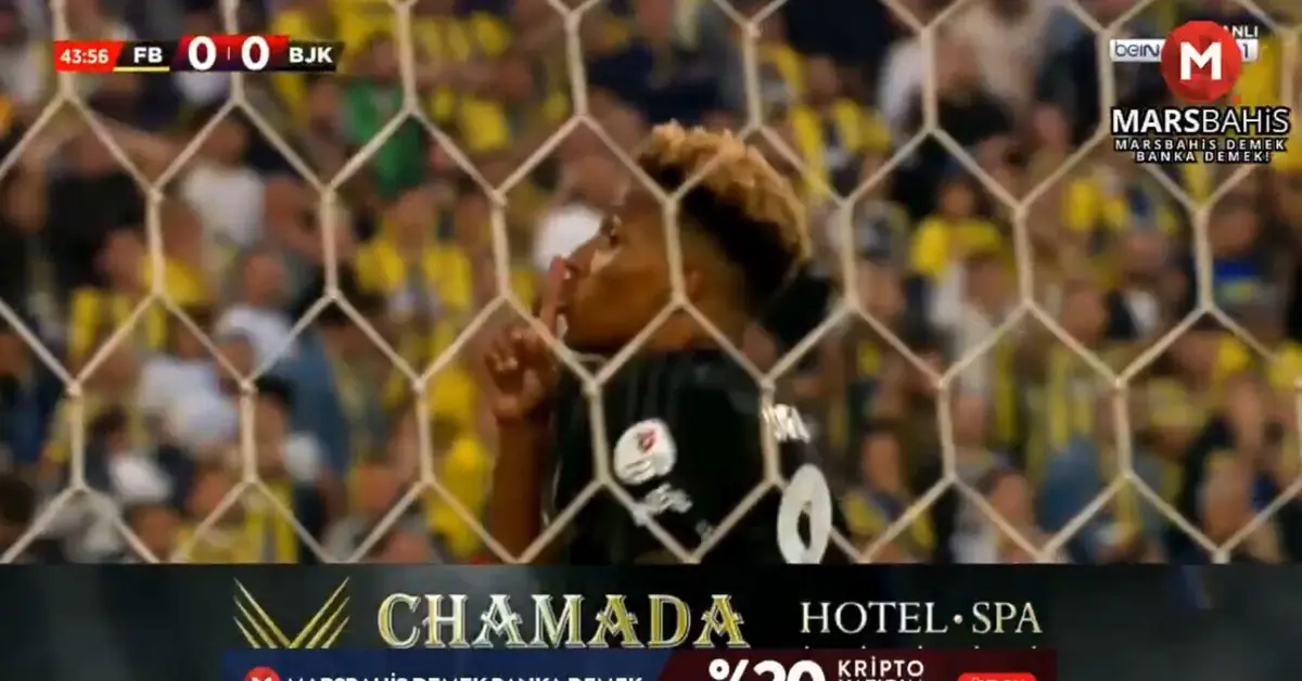 Imagem de contexto do artigo Gedson marca a Mourinho no dérbi entre Fenerbahçe e Besiktas: ora veja