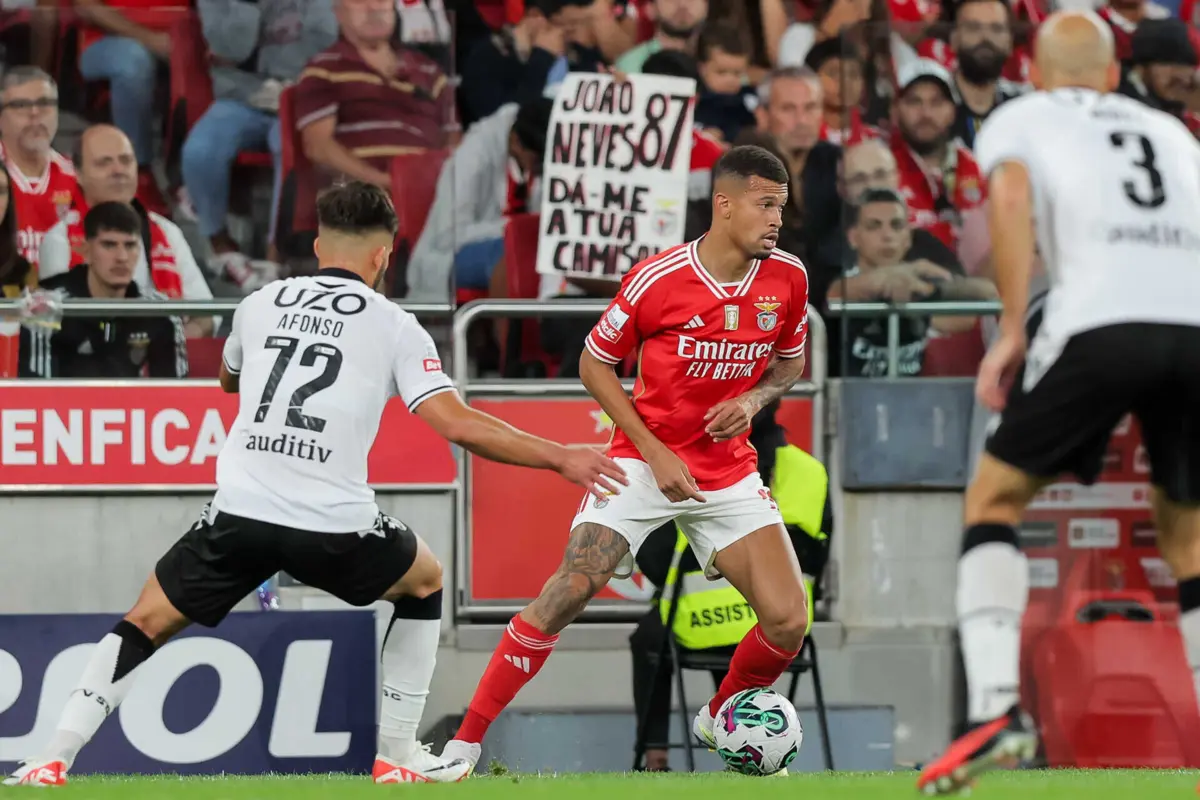 João Victor (Gerardo Santos)