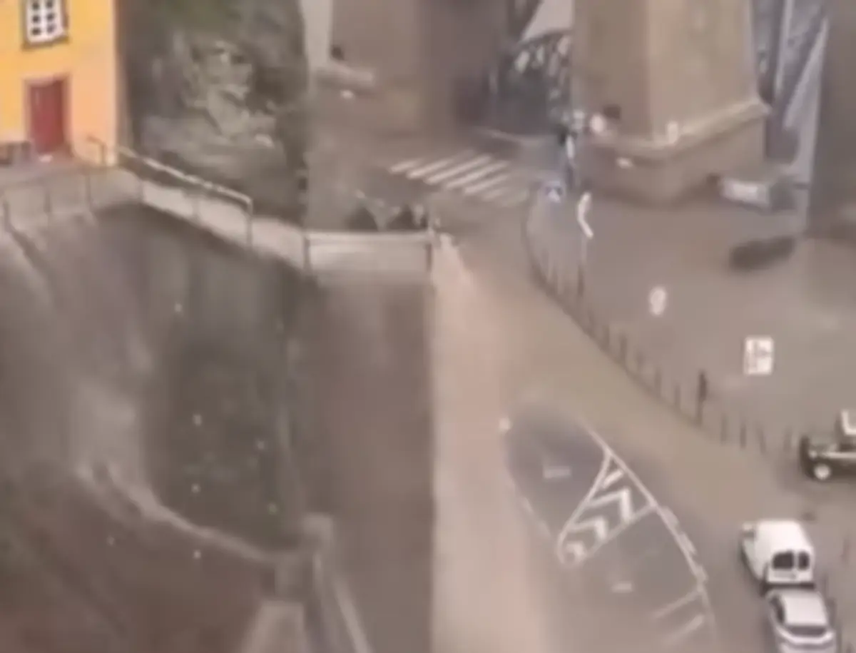 Imagem de contexto do artigo Chuva intensa no Porto fecha avenida Gustavo Eiffel