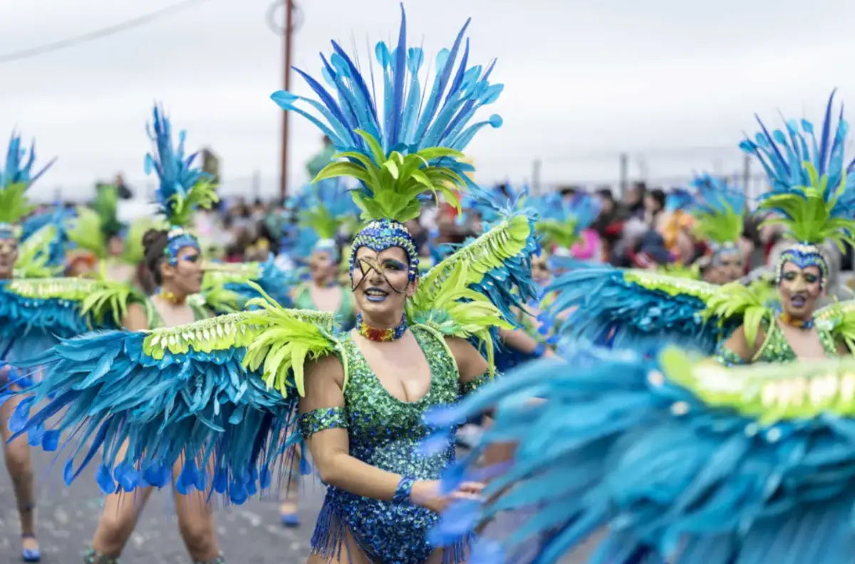 Tolerância e ponto no Carnaval