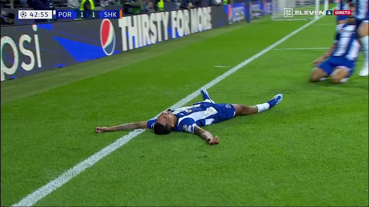 Imagem de contexto do artigo Galeno volta a bisar ao Shakhtar. Veja o golo que recolocou o FC Porto em vantagem