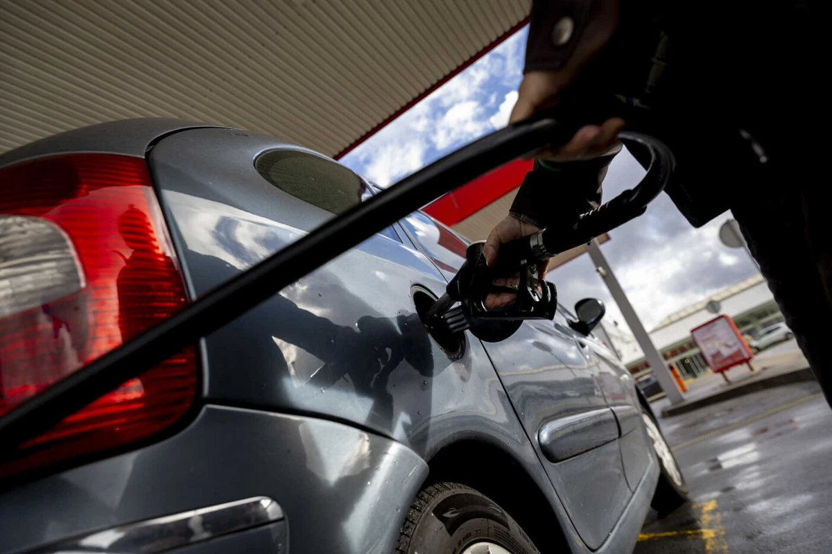 Gasolina sobe e gasóleo desce de 4 a 10 de agosto