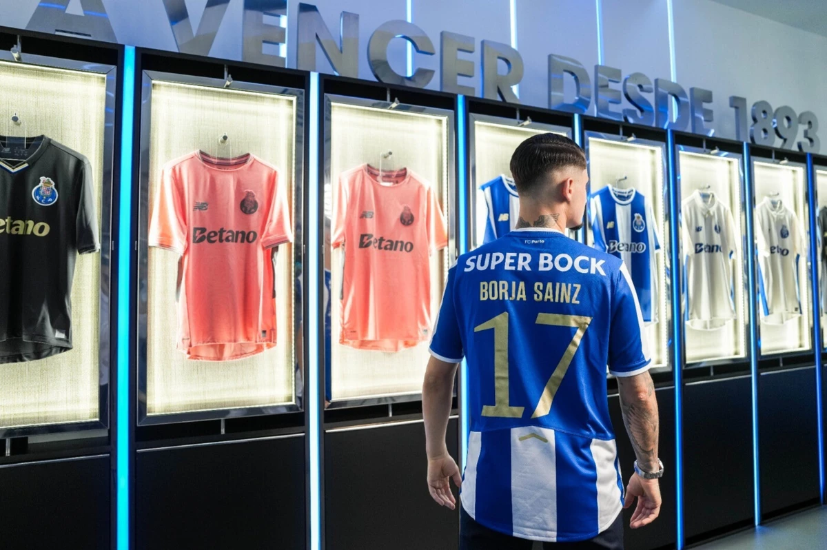 Imagem de contexto do artigo Jorge Costa sobre Borja Sainz: "Um jogador desconcertante, que faz coisas diferentes..."