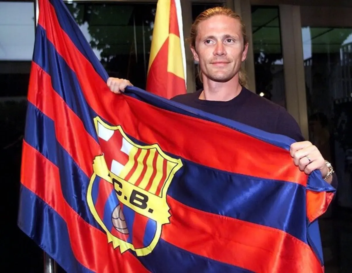 Emmanuel Petit (créditos: AP Photo/Toni Garriga/EFE)