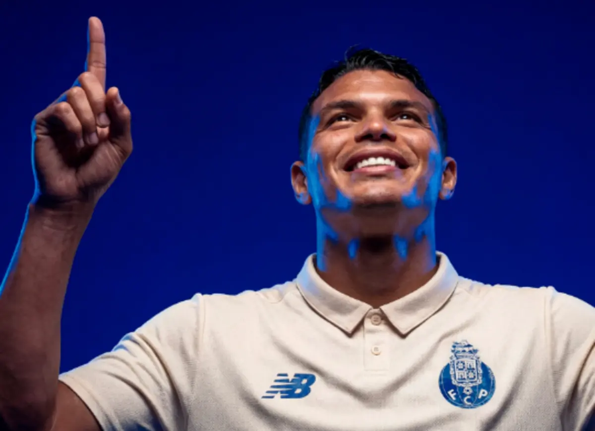 Imagem de contexto do artigo "Tenho a certeza que Thiago Silva vai dar muitas alegrias no FC Porto"