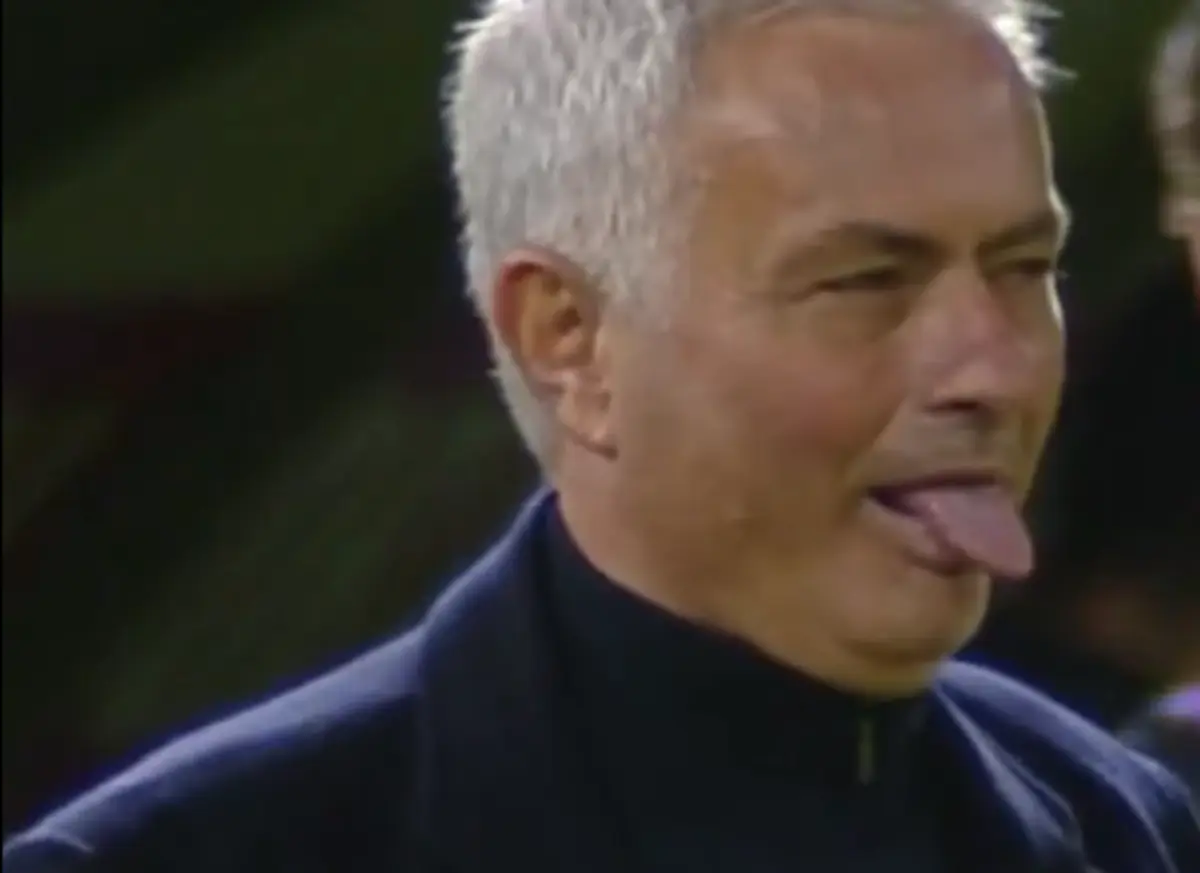 Imagem de contexto do artigo Nacional queria vermelho para Prestianni, Mourinho reagiu assim: veja o vídeo