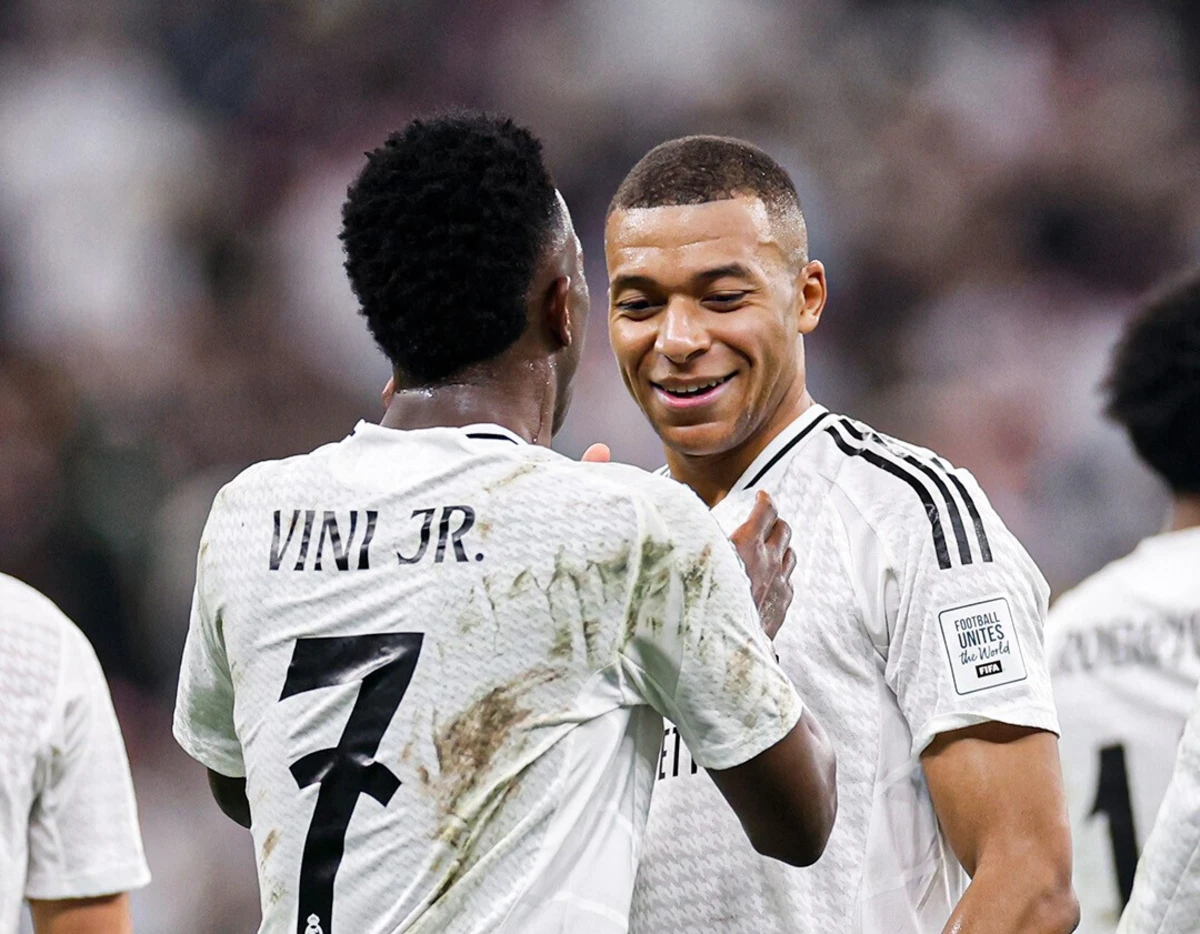 Vinícius e Mbappé (créditos: Real Madrid)