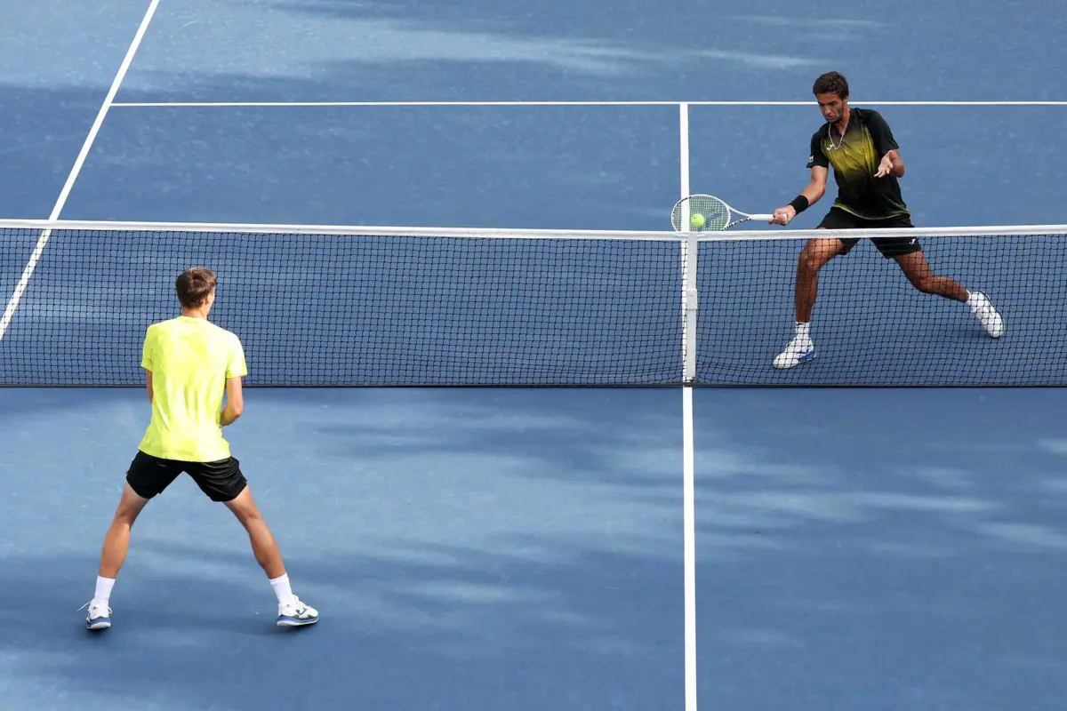 Francisco Cabral, à direita (Créditos: AFP)