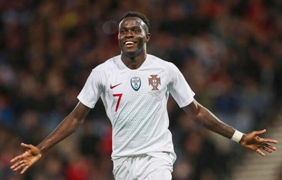 Imagem de contexto do artigo João Cancelo recorda história engraçada com Bruma: "Calicate? O que é isso?"