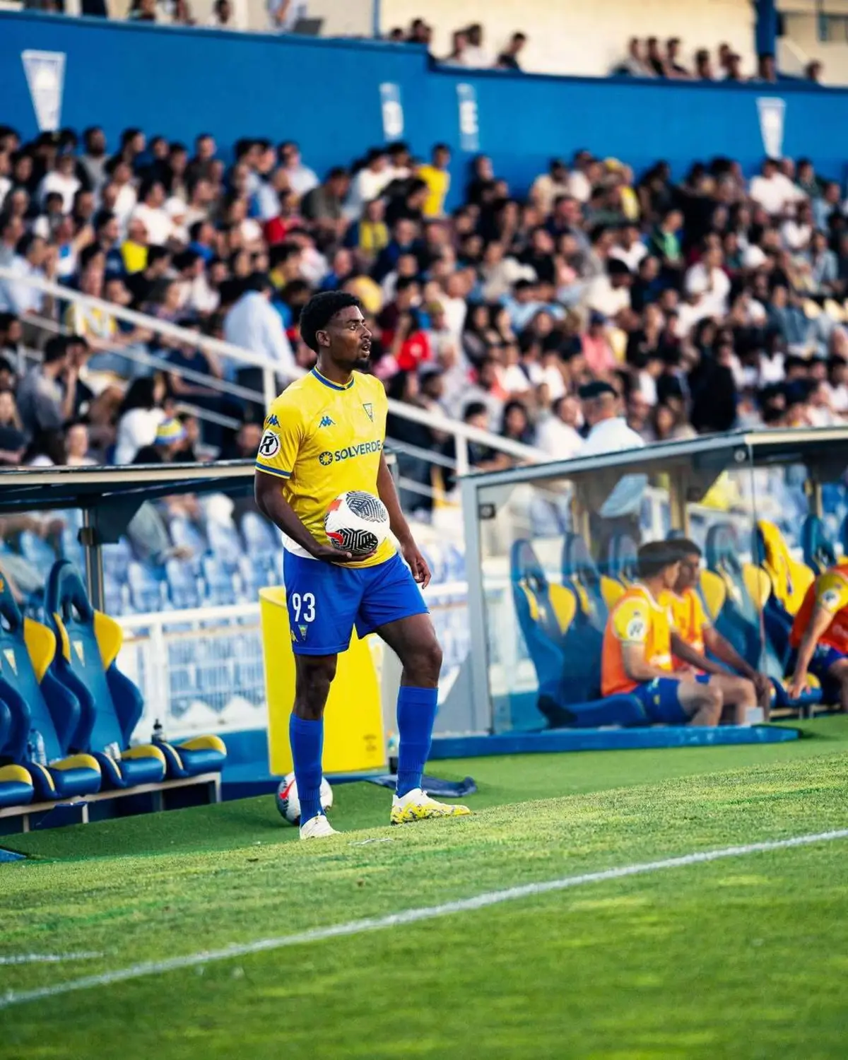 Philippe Lanquetin, jogador do Estoril, foi condenado a três anos de prisão por estar envolvido um acidente de viação em 2023