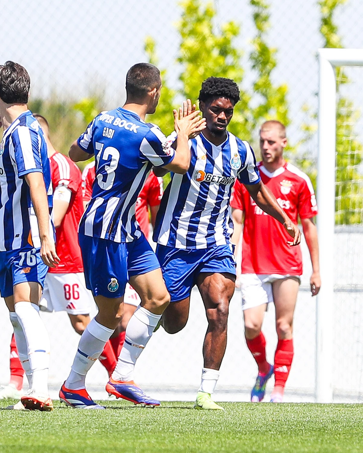 Imagem de contexto do artigo FC Porto B-Benfica B: belo trabalho de Melnichenko e Abraham Marcus empata