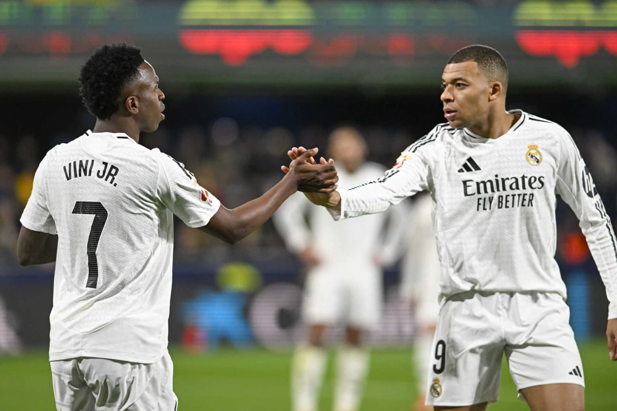 Vinícius e Mbappé (créditos: EPA)