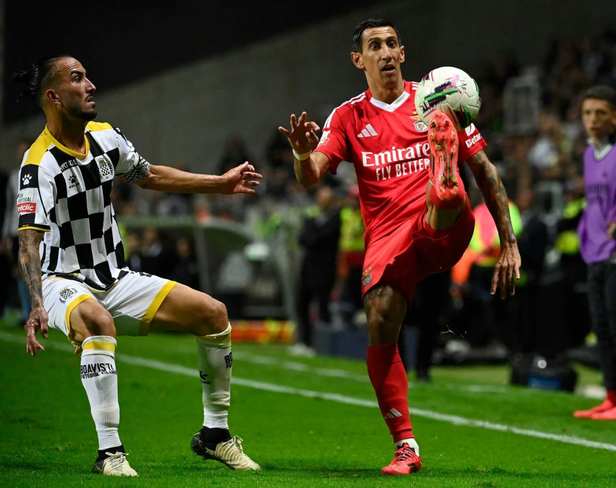 Seba Pérez e Di María (Créditos: AFP)