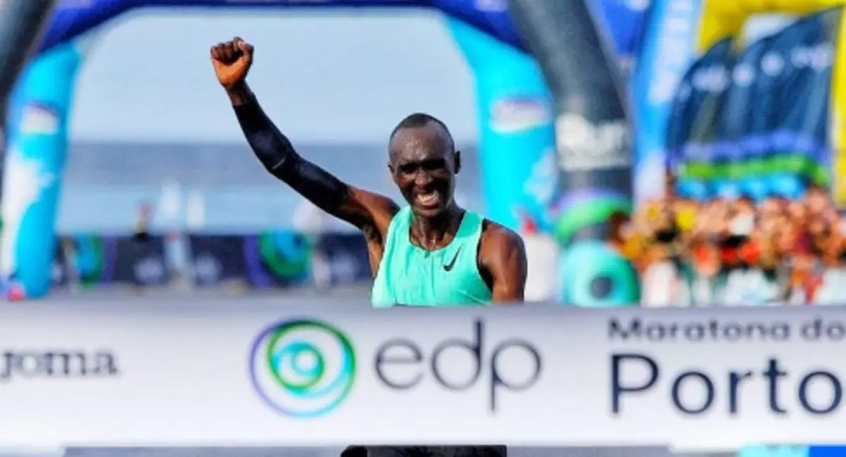 James Mwangi (créditos: Maratona do Porto)