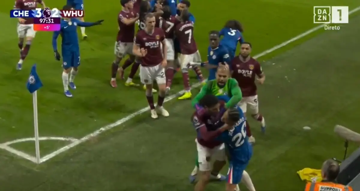 Imagem de contexto do artigo Chelsea-West Ham acabou com muita confusão e expulsão de ex-Benfica. Veja aqui