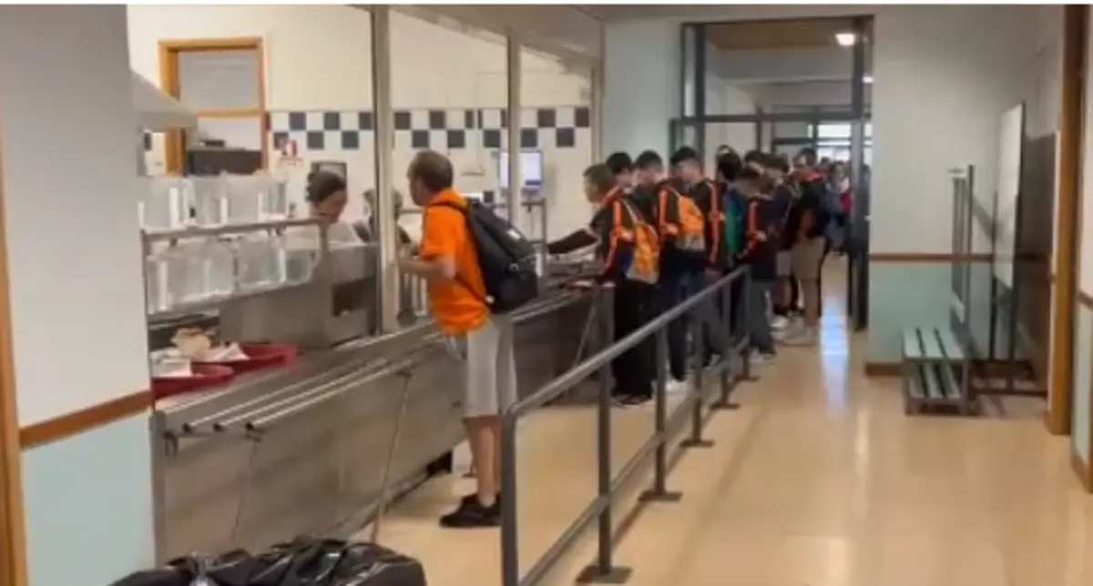 Imagem de contexto do artigo Festa do Basquetebol Juvenil: não há mãos a medir nas cantinas