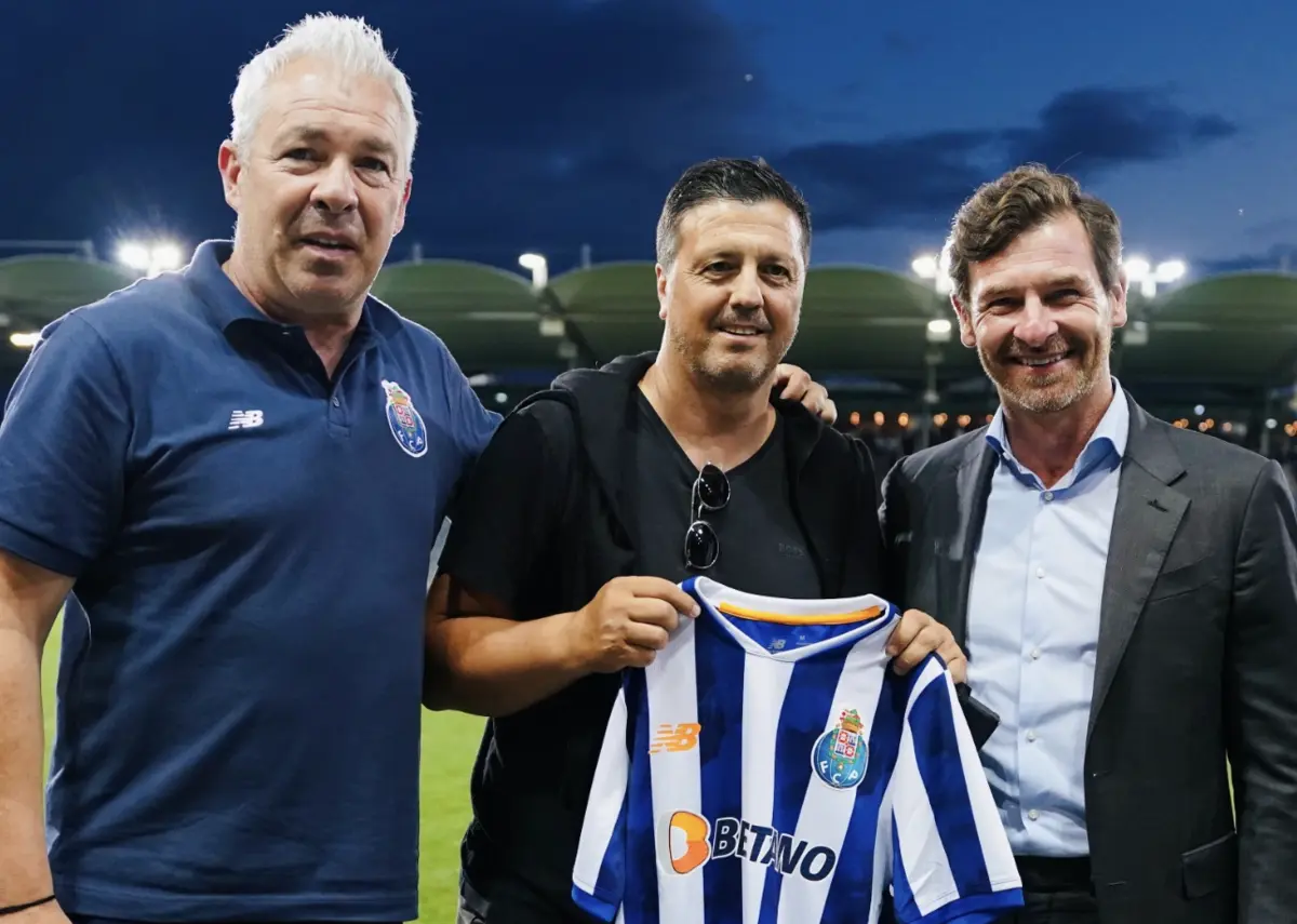 Imagem de contexto do artigo Zahovic e o fim da era Pinto da Costa: "Grande mudança, mas o FC Porto é o FC Porto"