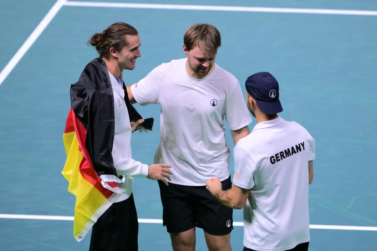 Tenistas alemães festejam vitória