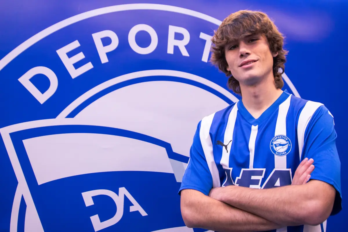 Imagem de contexto do artigo Real Madrid tira jovem promessa da Roma: não teve minutos com Mourinho