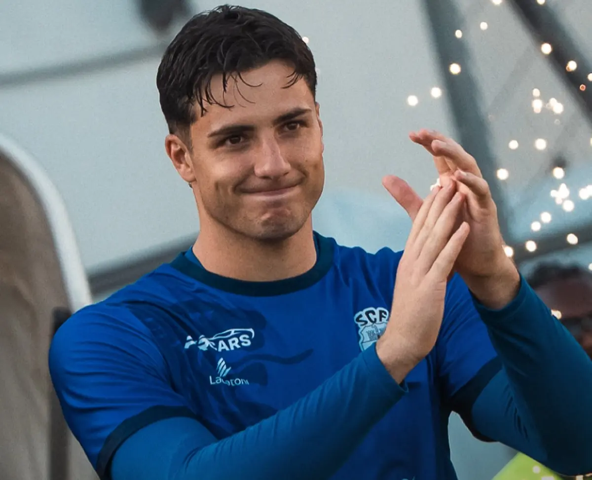 Imagem de contexto do artigo Lucas Cañizares deixa Farense sem ter jogado oficialmente pela equipa principal