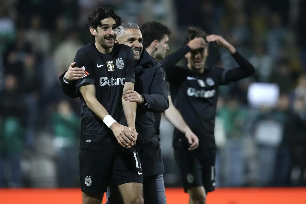 Spoting venceu em Moreira de Cónegos por três golos sem resposta