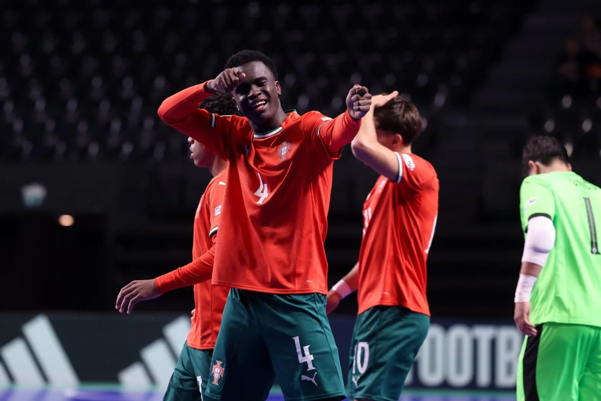 Imagem de contexto do artigo Portugal começa defesa do título europeu de futsal de sub-19 o golear Itália