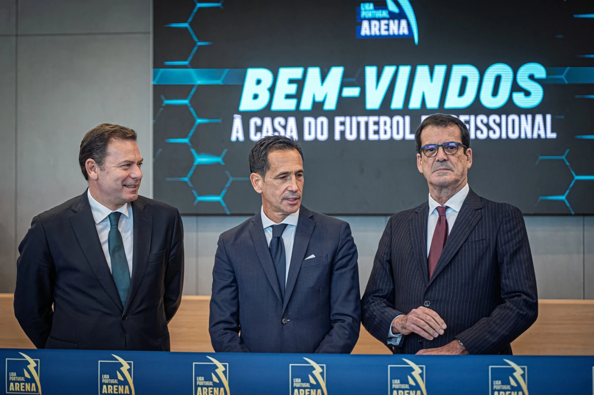 Rui Moreira à direita (Créditos: Pedro Granadeiro/Global Imagens)