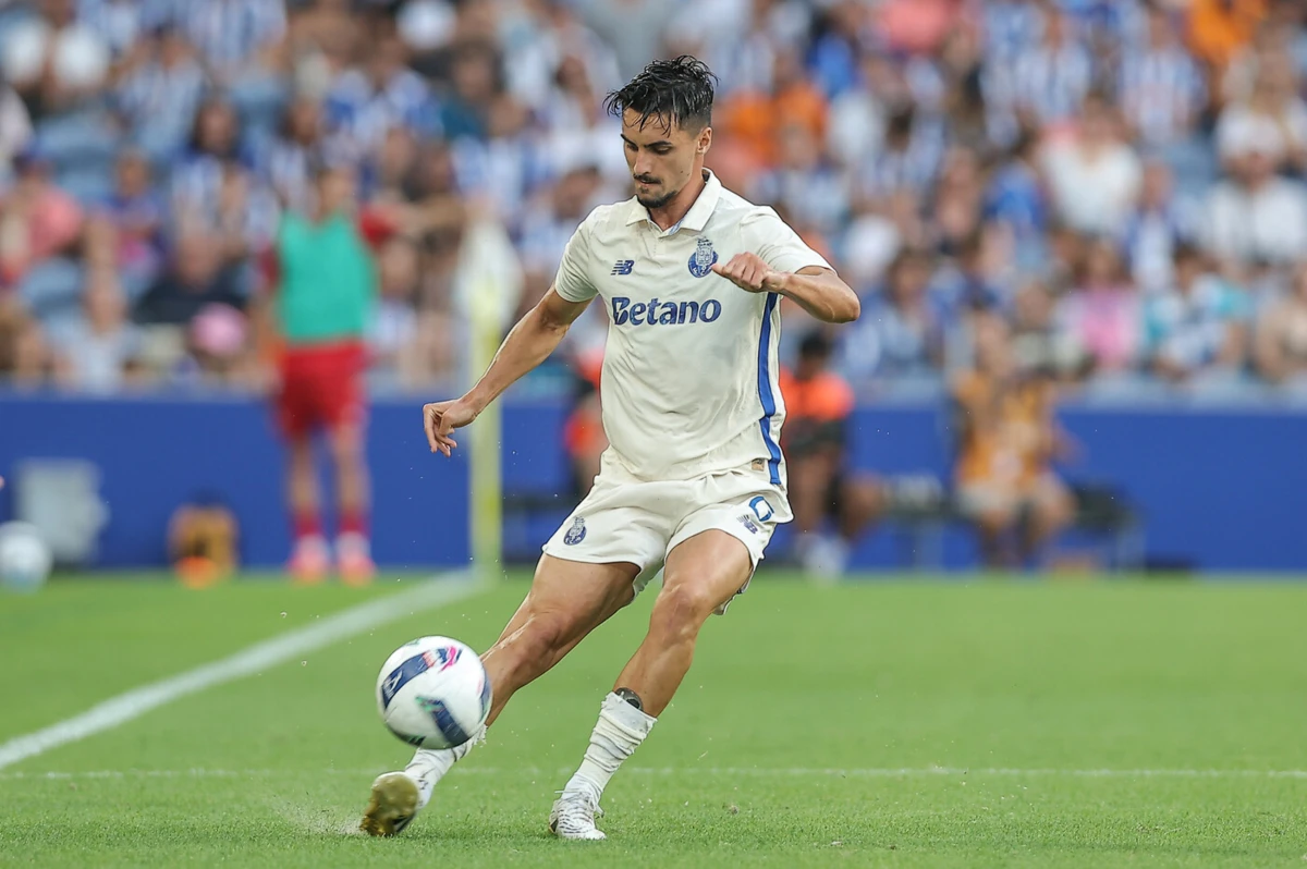 Stephen Eustáquio (Créditos: Miguel Pereira)