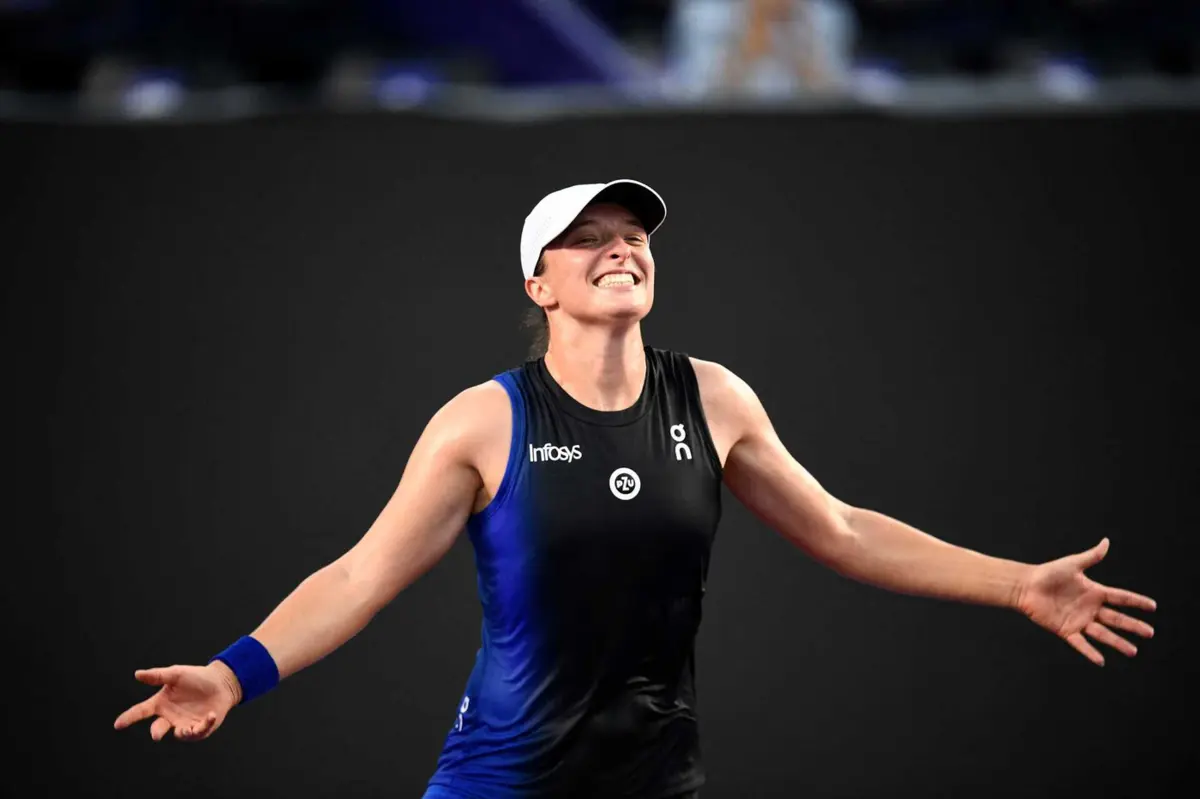 Iga Swiatek (Fotografia: AFP)