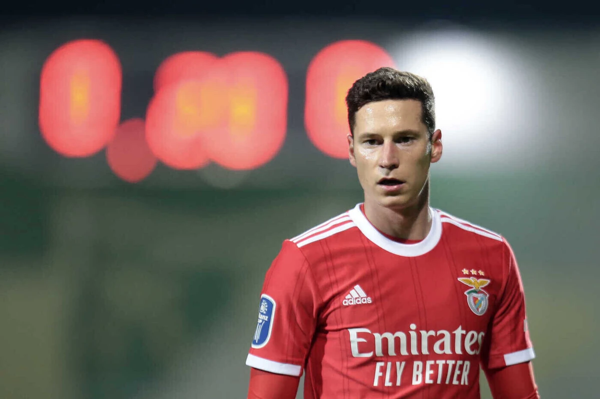 Draxler ao serviço do Benfica