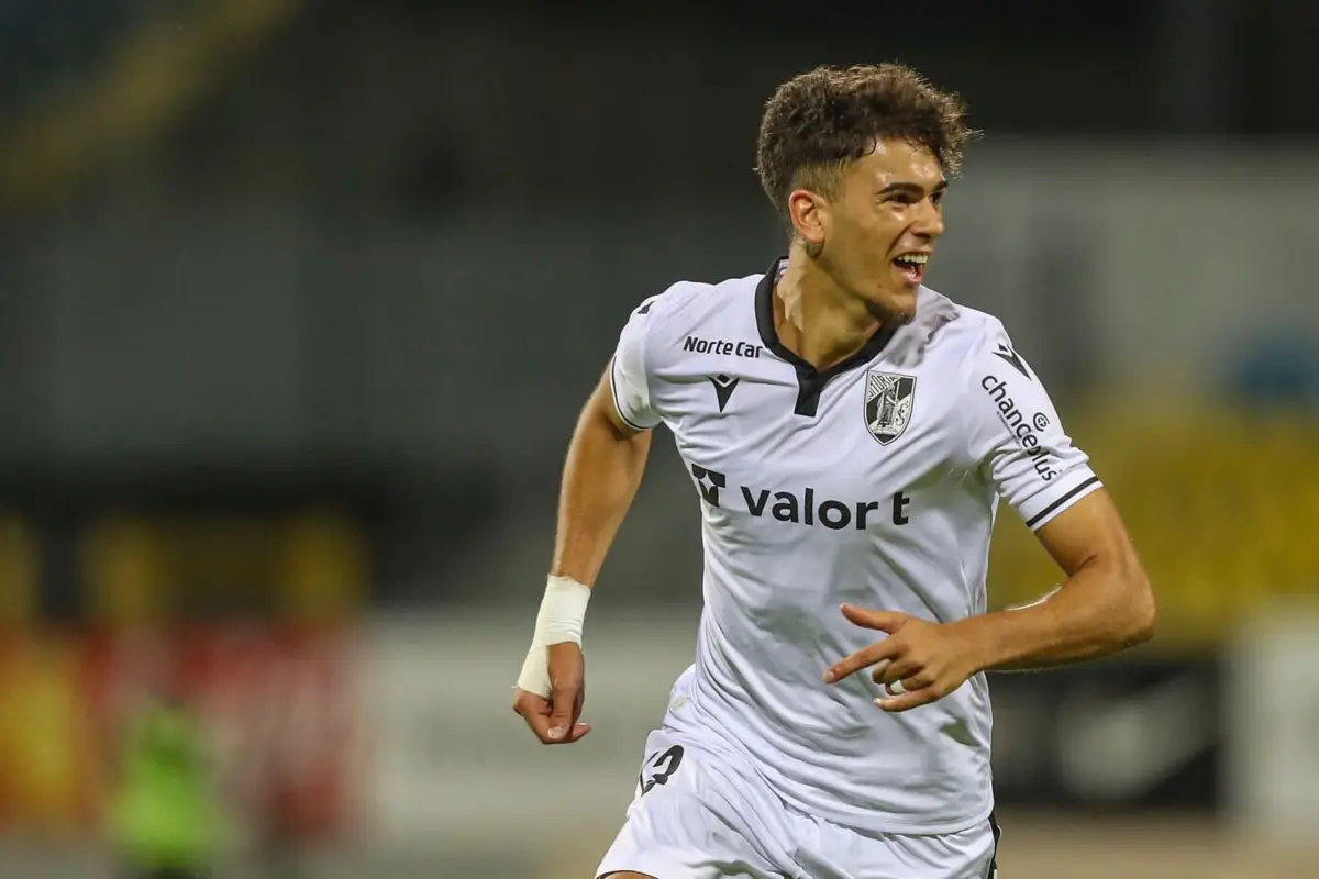 André Amaro ao serviço do V. Guimarães (créditos: reprodução/Instagram)