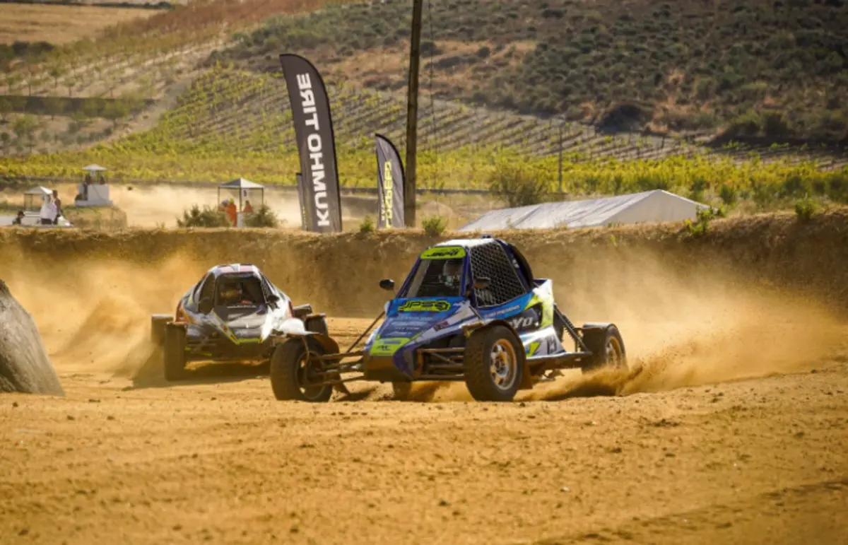 Imagem de contexto do artigo Autocross: Europeu de Foz Côa foi um êxito