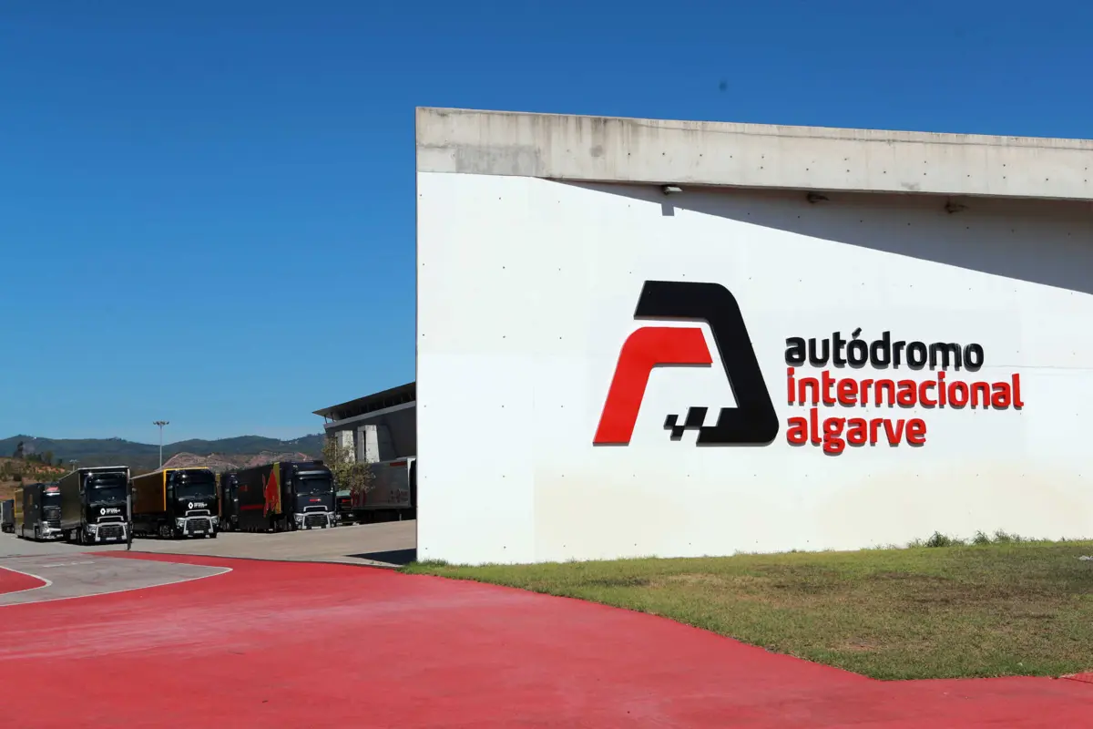 Imagem de contexto do artigo F1 tem condições de entrada mais exigentes face às últimas passagens por Portugal