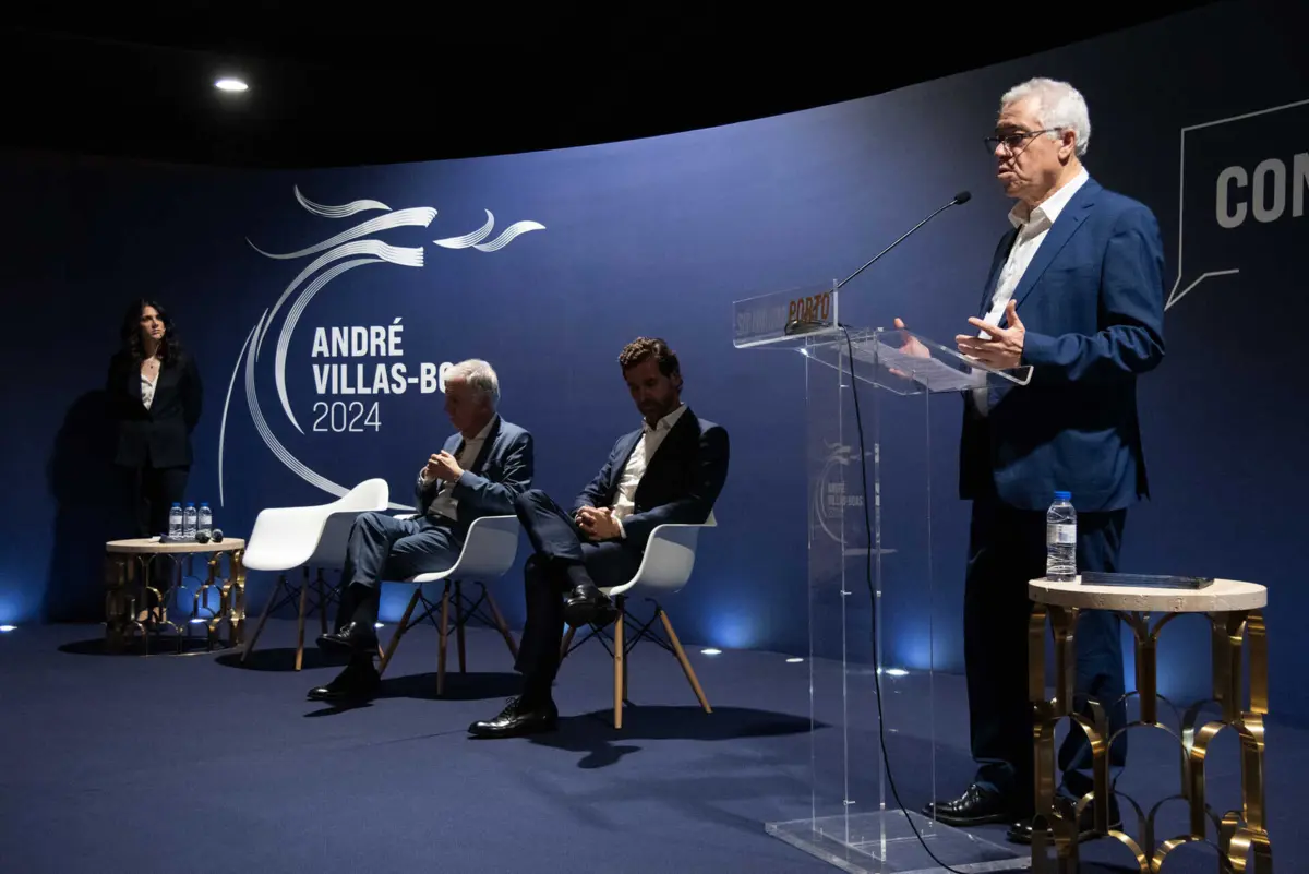 André Villas-Boas e Angelino Ferreira (créditos: André Rolo / Global Imagens)