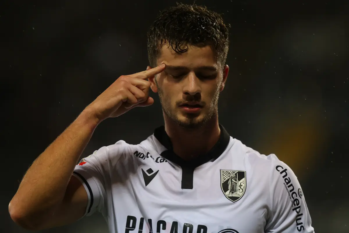 Imagem de contexto do artigo Tomás Handel é a escolha do FC Porto para a vaga de Nico González