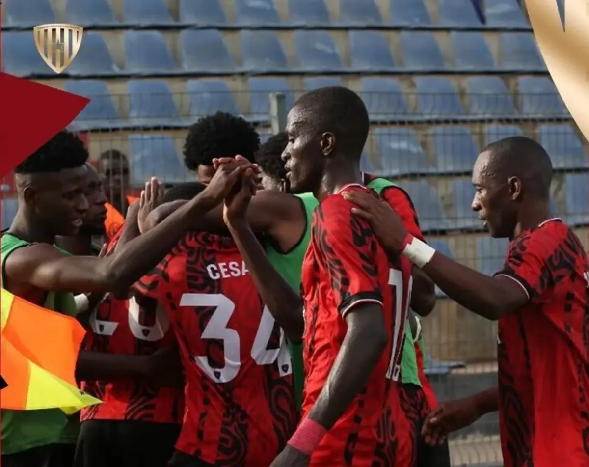 Créditos: 1.º de Agosto