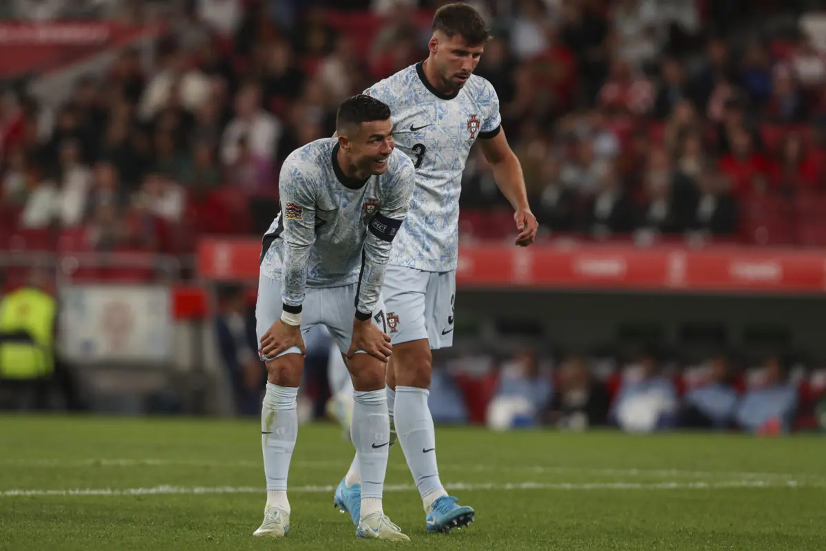 Ronaldo; Ruben Dias ( Pedro Rocha )