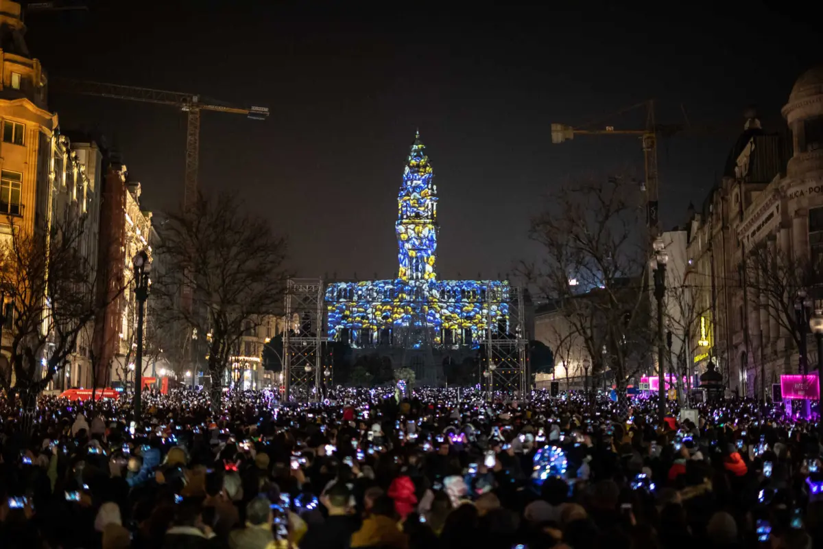 Passagem do Ano, no Porto (créditos: Miguel Pereira/Global Imagens)