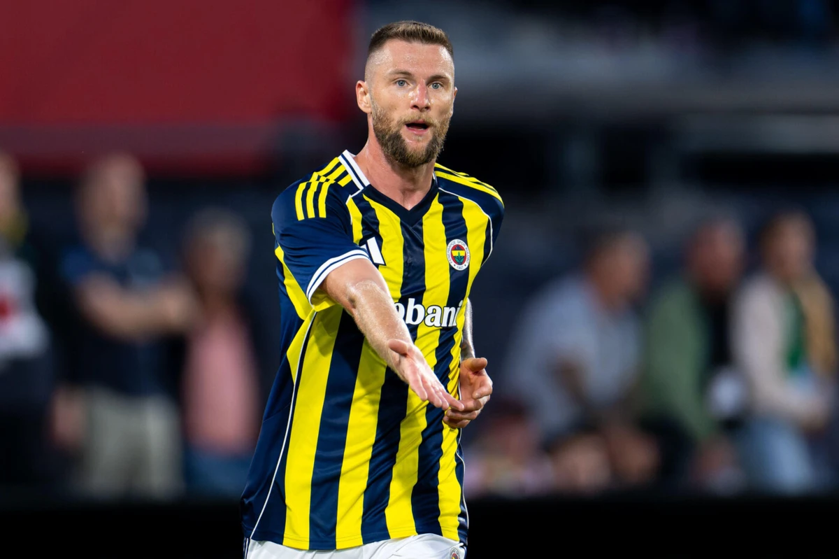 Imagem de contexto do artigo Prognóstico Fenerbahçe vs Feyenoord – Qualificação Liga dos Campeões – 12/8/25