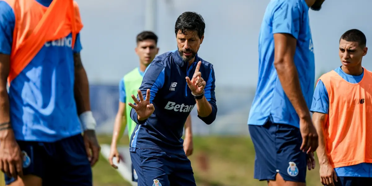 Imagem de contexto do artigo Vítor Bruno sobre a integração de Deniz Gul: "Ainda falha um nome ou outro"