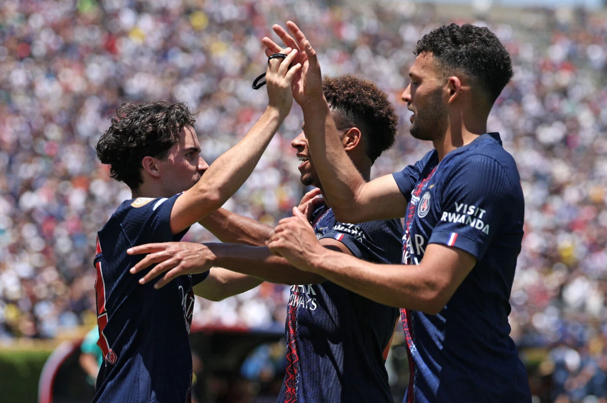 Vitinha e Gonçalo Ramos (créditos: AFP)