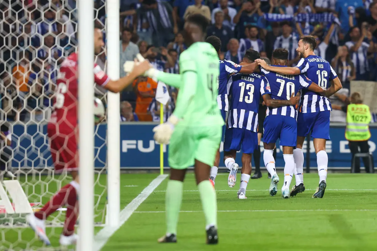 Namaso marcou no FC Porto-Gil Vicente (créditos: Ivan Del Val/Global Imagens)