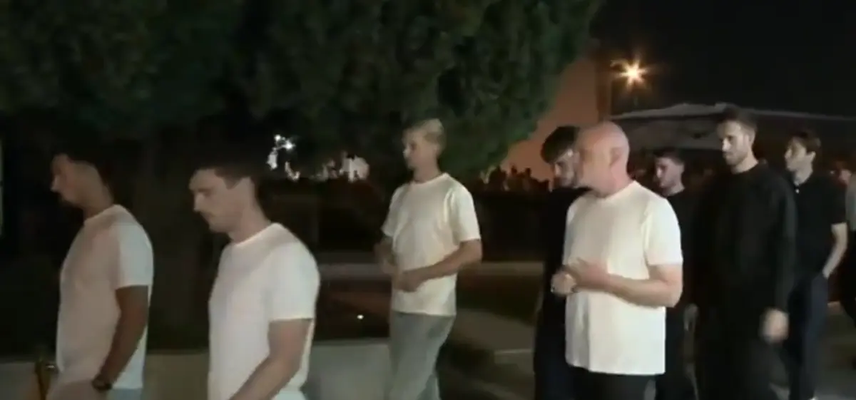 Imagem de contexto do artigo Velório de Jota e André Silva: jogadores do Liverpool e Arne Slot em Gondomar