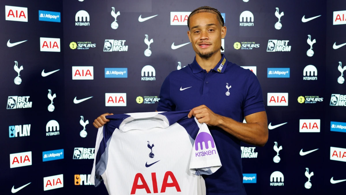 Imagem de contexto do artigo Tottenham ultrapassa Chelsea por Xavi Simons: "É nosso!"