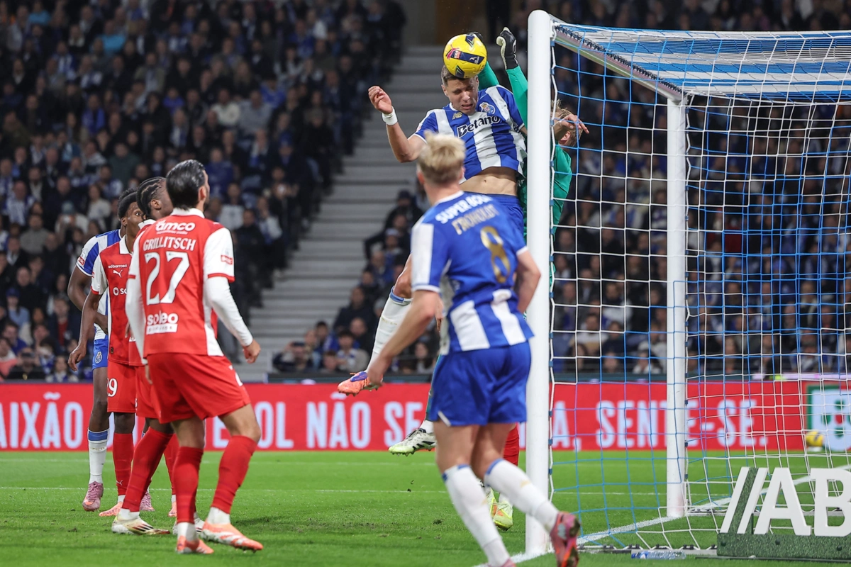 Imagem de contexto do artigo Tentativa de pressão: Fábio Veríssimo queixa-se do FC Porto no relatório do jogo