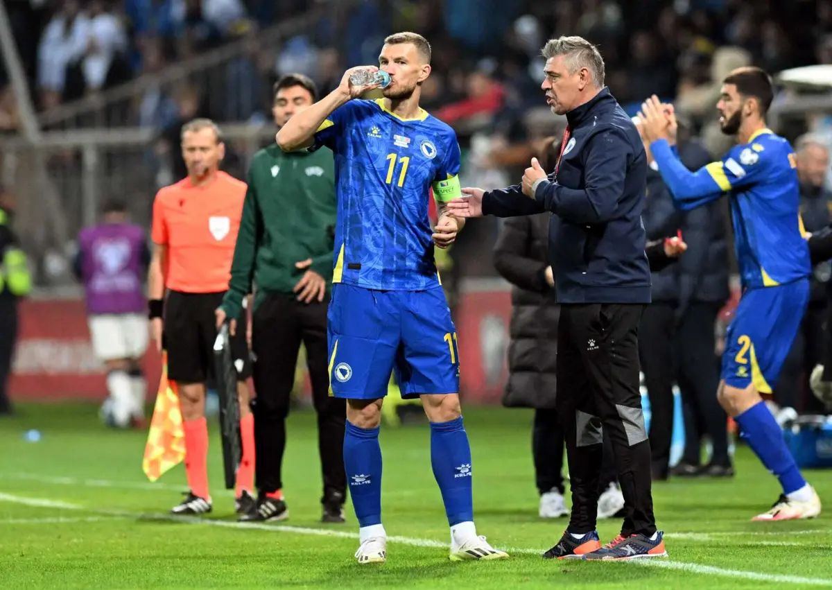 Imagem de contexto do artigo UEFA multa Bósnia-Herzegovina em 50 mil euros por comportamento dos adeptos